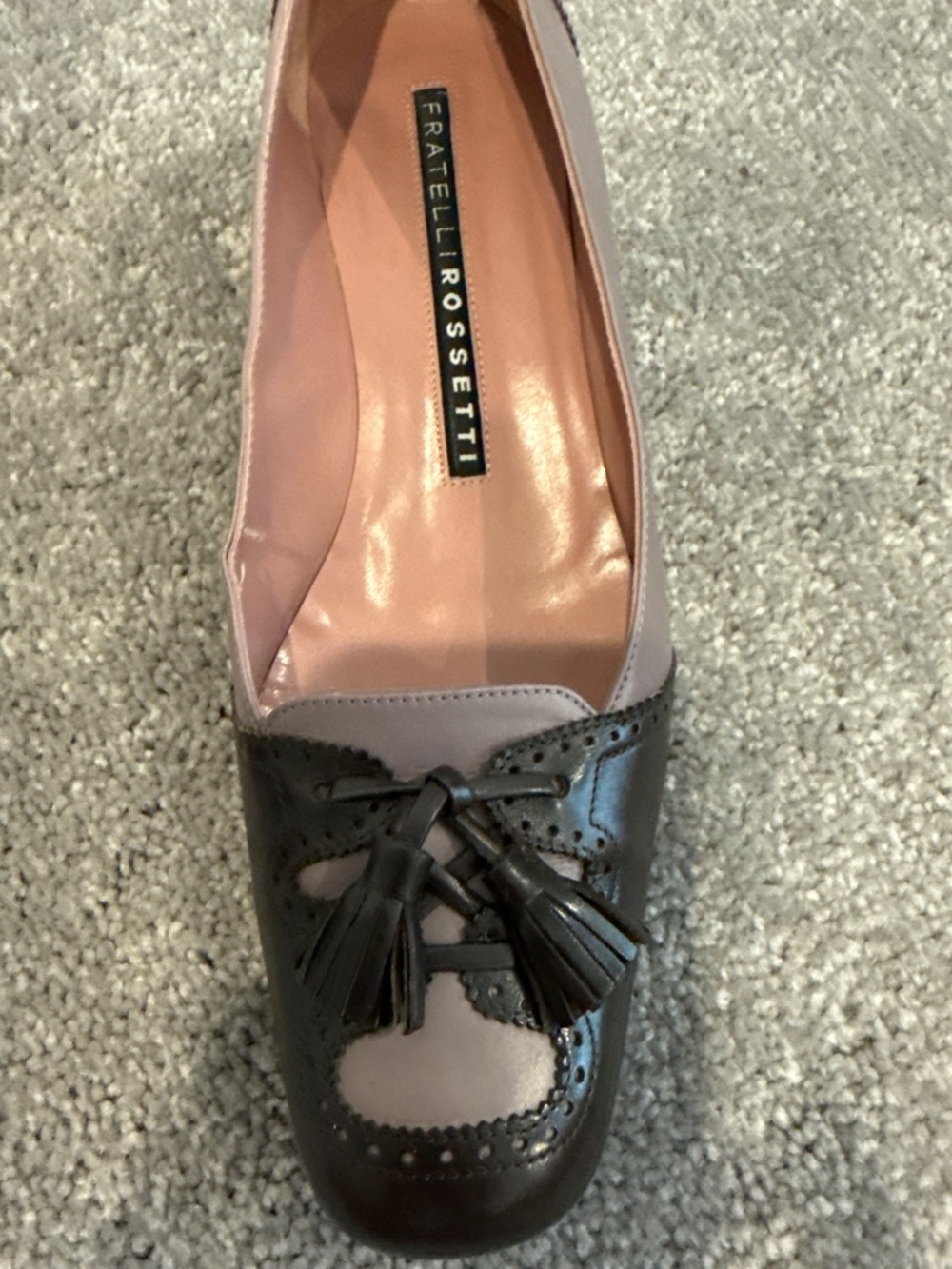 Shoes - Picture 4 of 4
